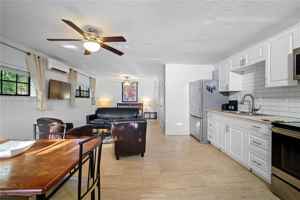 featured image of 1181 Ne 160th St #0