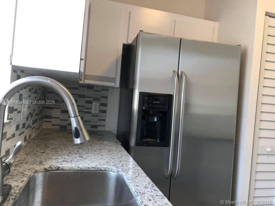 2246 W 74th St #202-10 - Photo 5 of 21