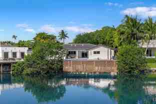 19721 Ne 23rd Ave - Photo 1 of 1