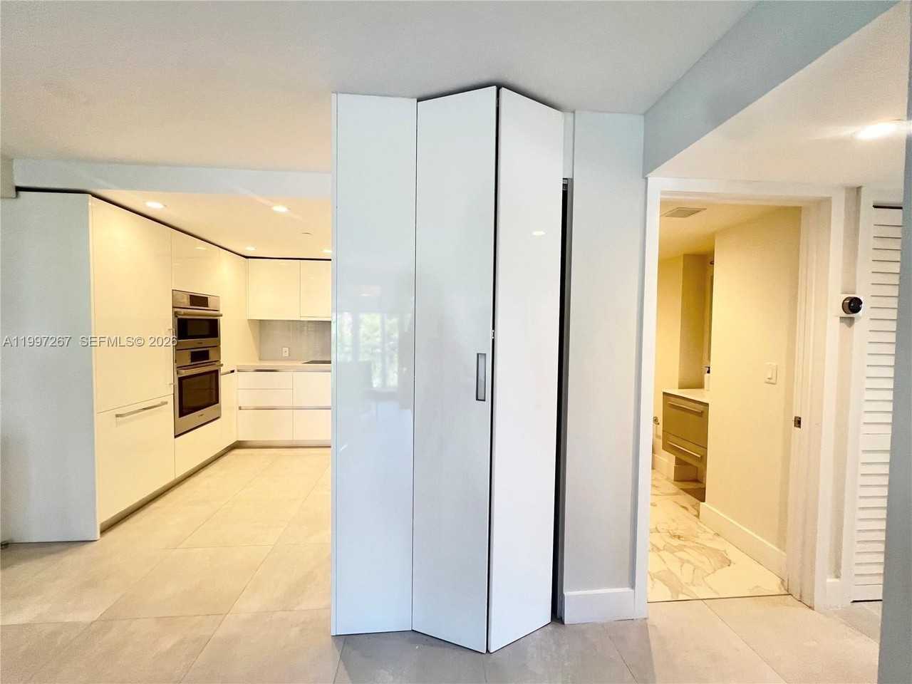 7832 Collins Ave #304 - Photo 7 of 21