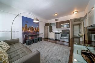 601 11th St #206 - Photo 1 of 1
