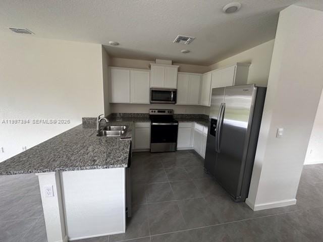 12271 Sw Rimini Way #0 - Photo 5 of 10