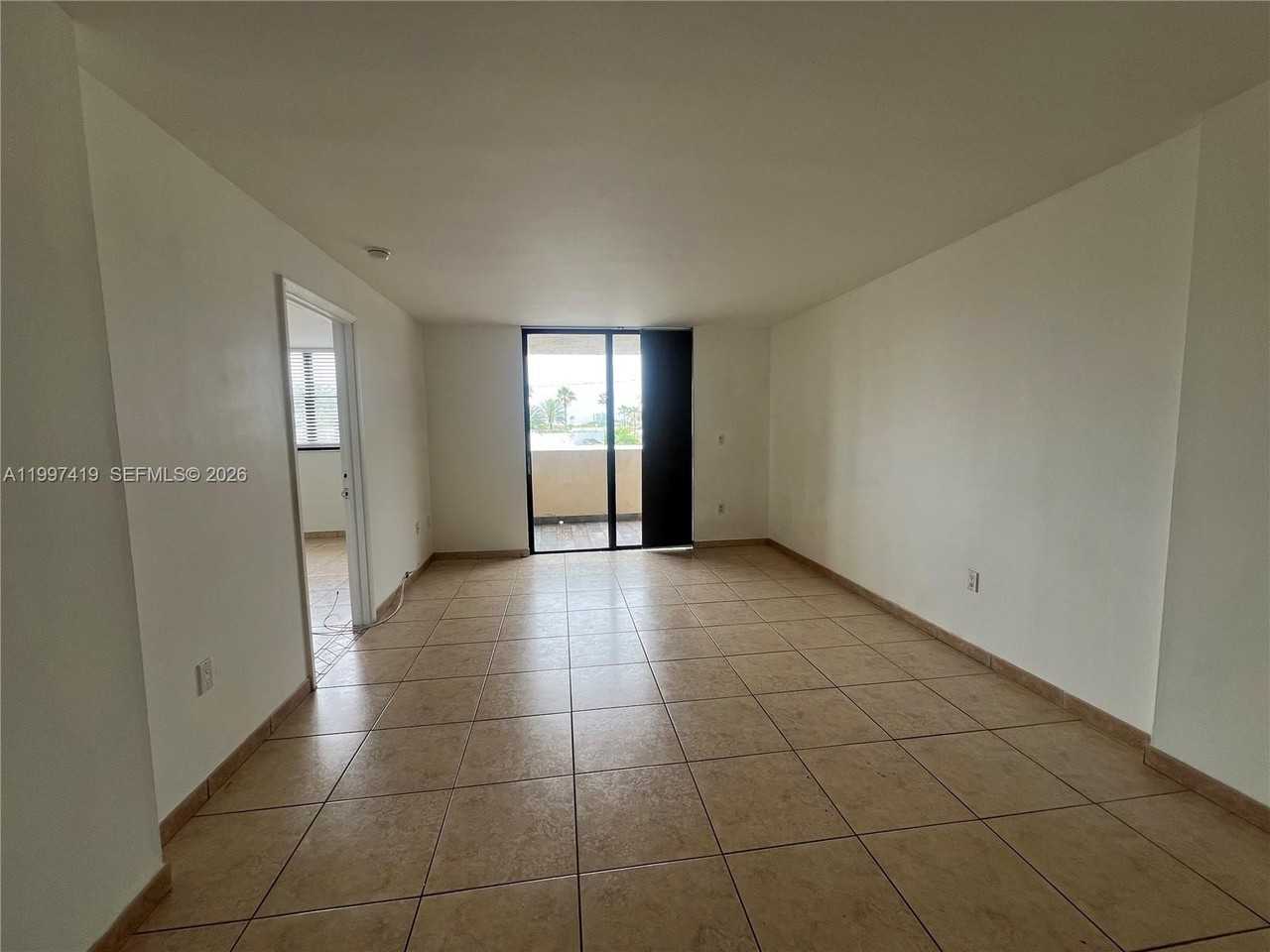 7125 Bay Dr #301 - Photo 6 of 28