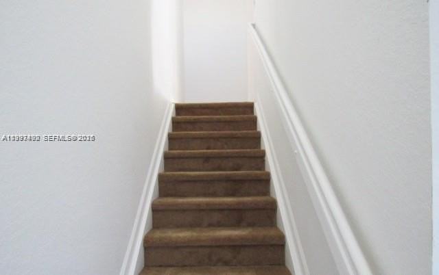 1114 Lucaya Dr #NA - Photo 2 of 6