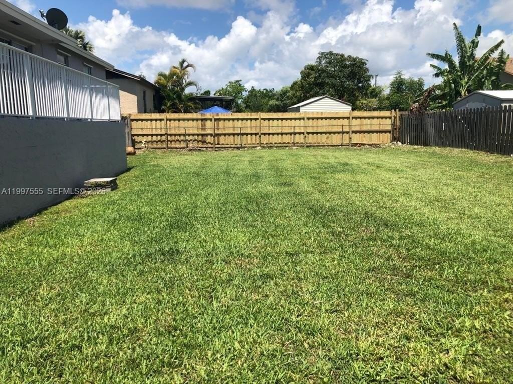 9771 Sw 211th St - Photo 5 of 19