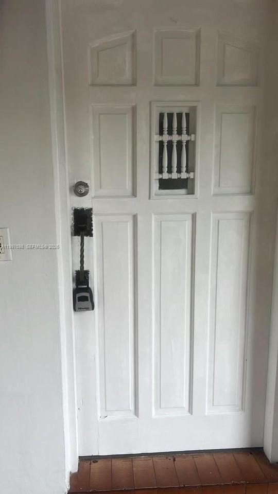 3347 Sw 23rd St #1 - Photo 3 of 16