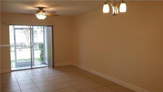 438 Ne 210th Circle Ter - Photo 1 of 1