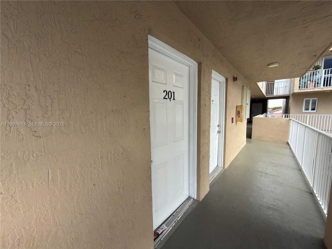 2630 W 76th St #201 - Photo 5 of 37