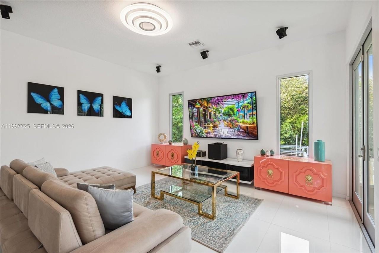 14019 N Miller Dr - Photo 6 of 18