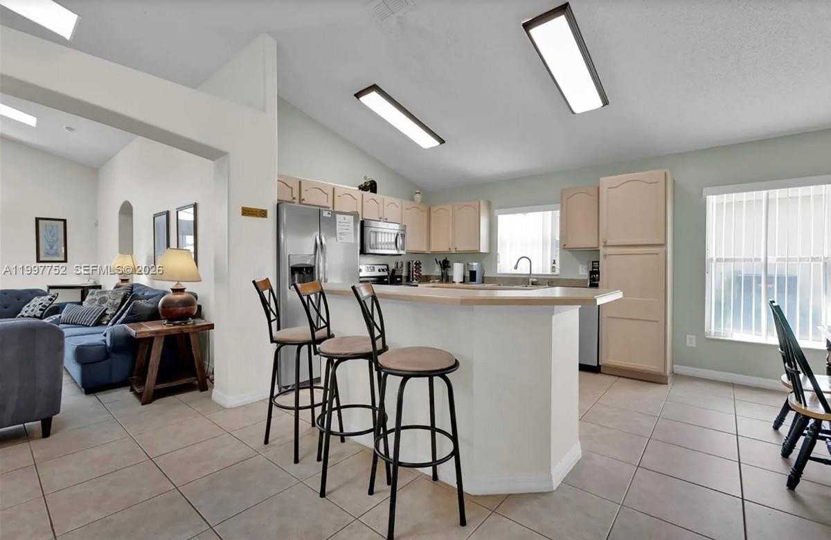 2515 La Jolla Trl - Photo 7 of 19