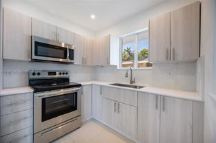 1080 Ne 80th St #2 - Photo 1 of 1