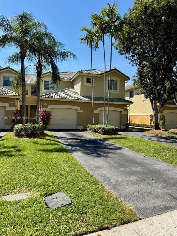 2469 Cordoba Bnd #2469 - Photo 2 of 44