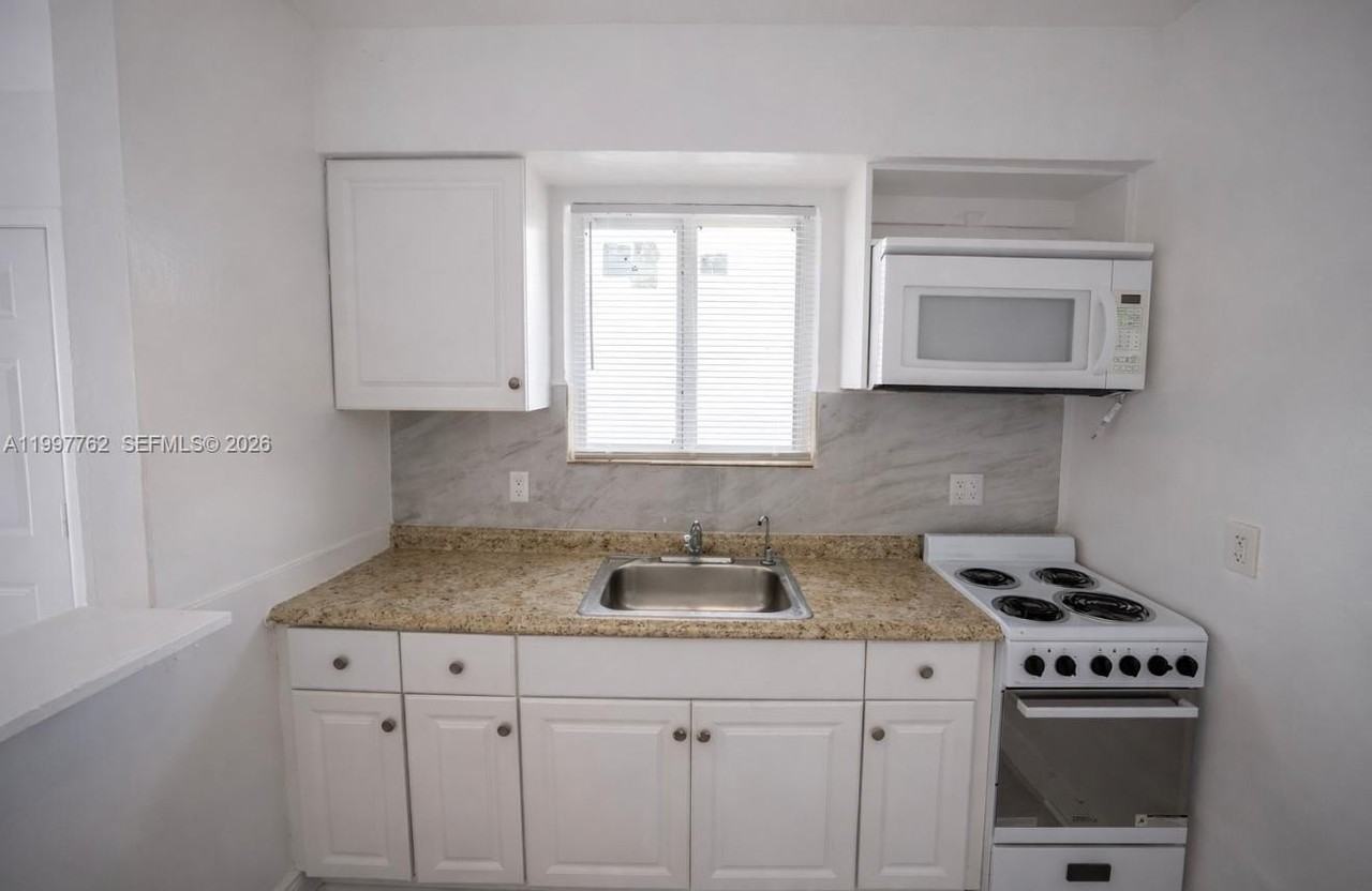 1070 Ne 80th St #1 - Photo 2 of 9