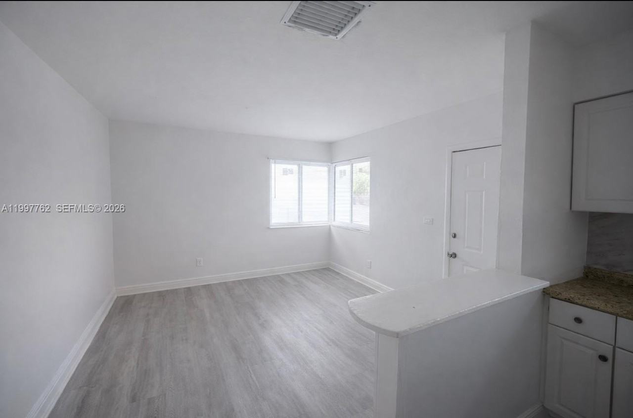 1070 Ne 80th St #1 - Photo 3 of 9