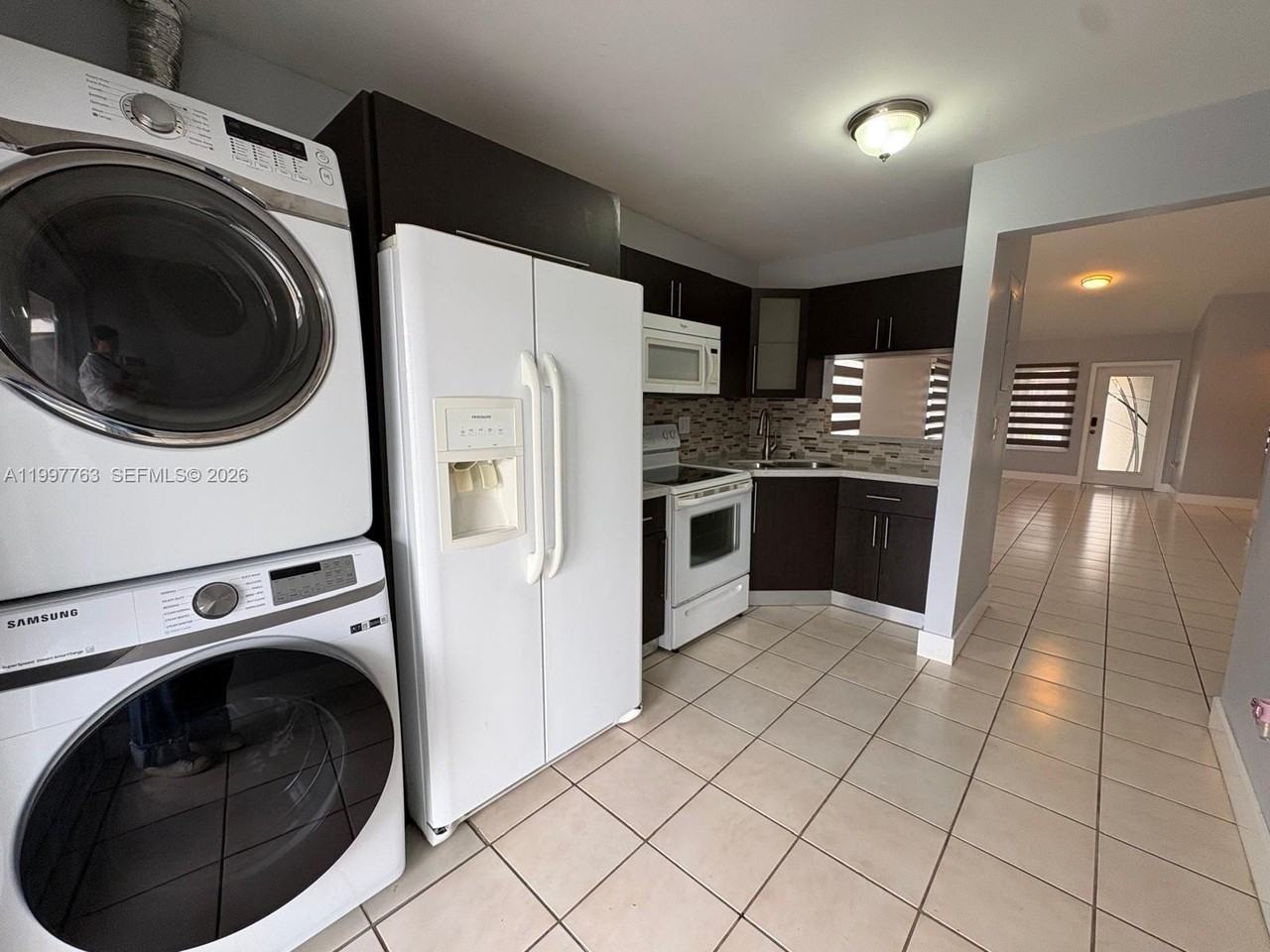 8391 Sw 148th Ave - Photo 3 of 20