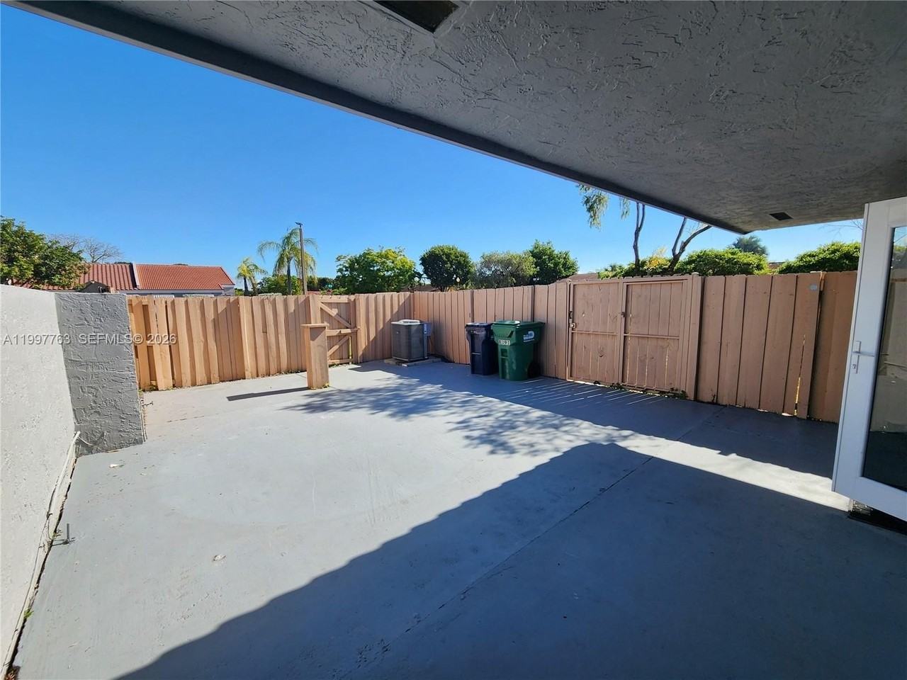 8391 Sw 148th Ave - Photo 6 of 20