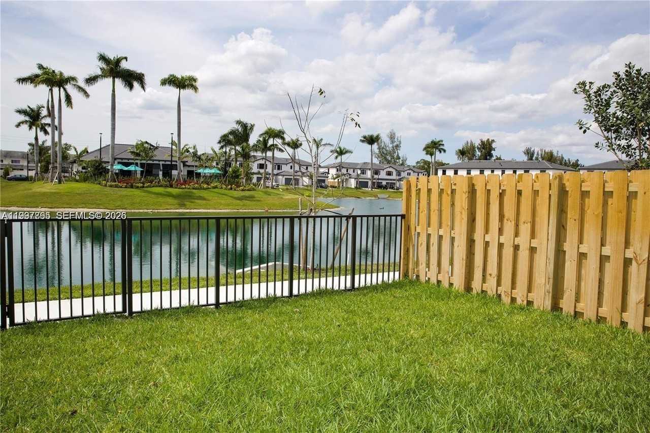 5001 Peacock Way #5838 - Photo 6 of 50