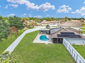 702 Nw Orchid St - Photo 1 of 1