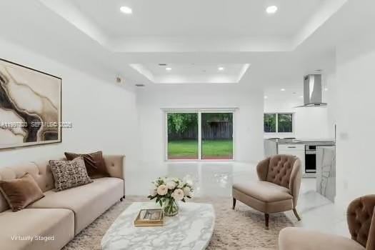 4127 Ne 30th St - Photo 4 of 50