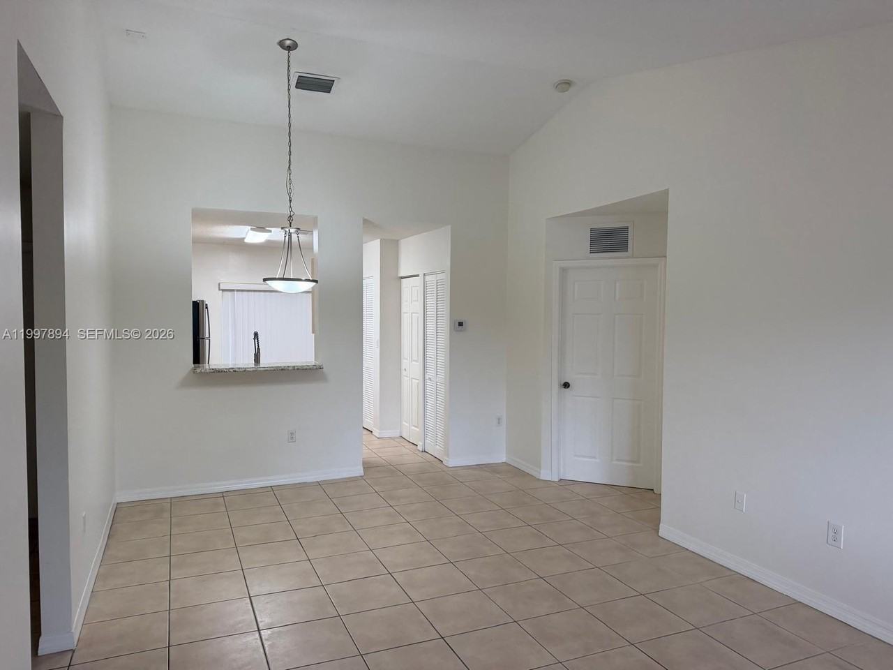 6676 Sw 115th Ct #402 - Photo 7 of 30