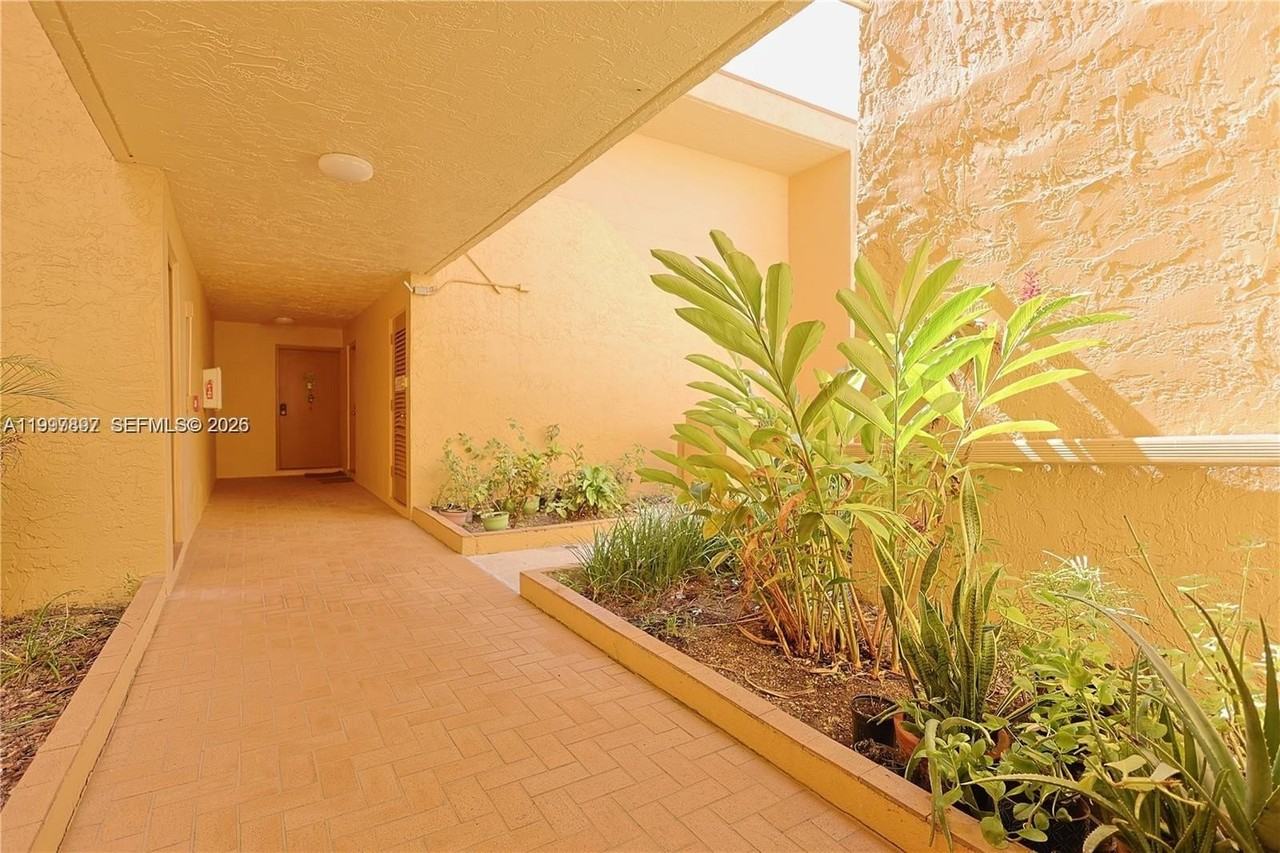 9340 W Flagler St #104B - Photo 3 of 22