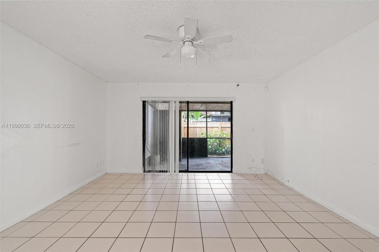 6916 Sw 37th St #1C - Photo 7 of 29