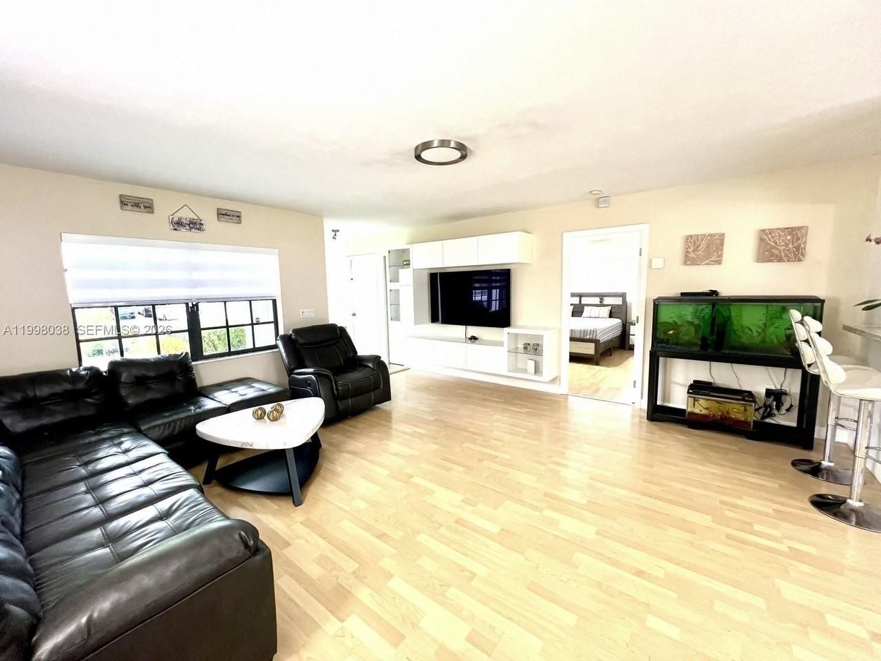 1361 N Fieldlark Ln - Photo 3 of 23
