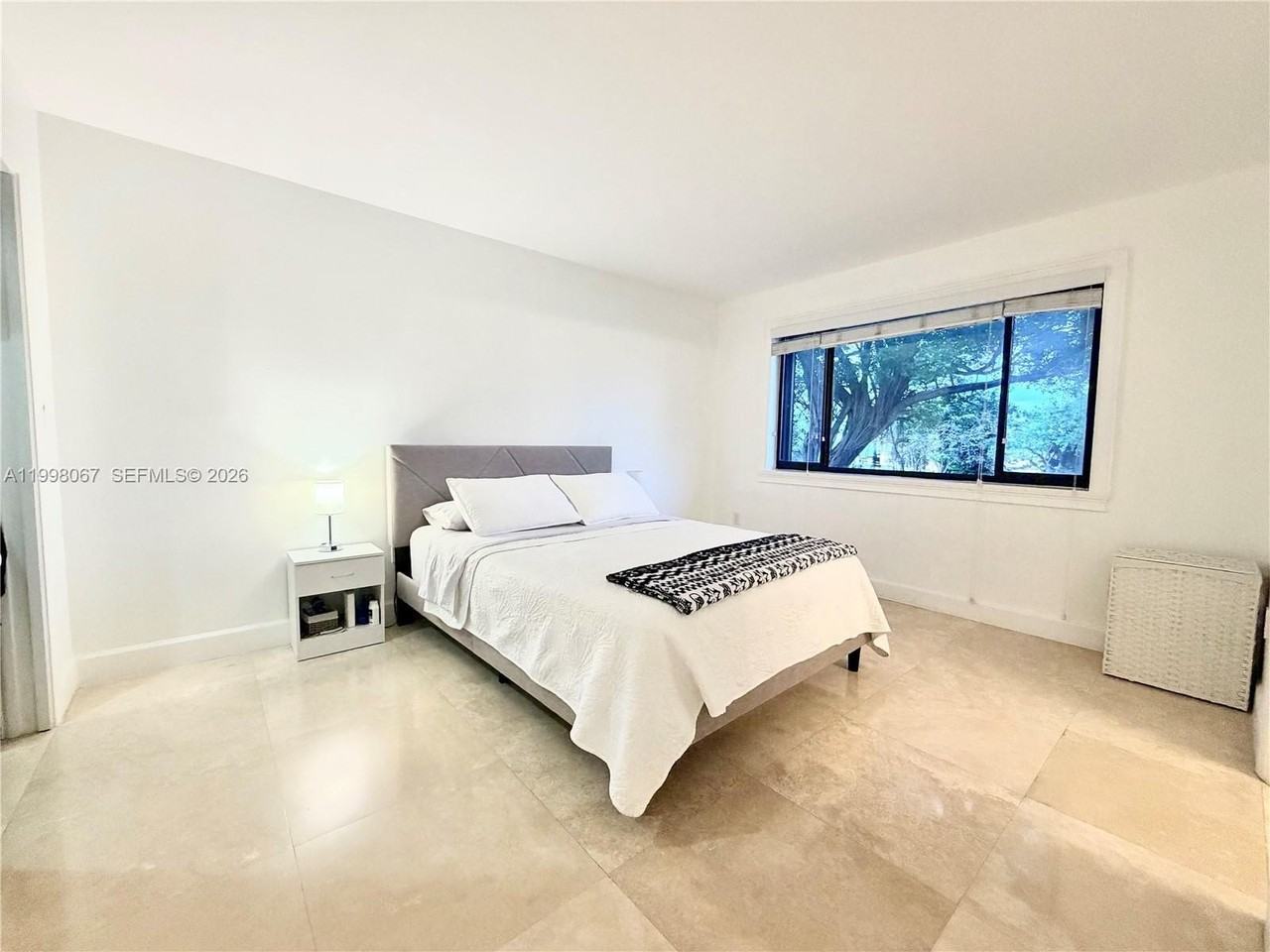 15405 Miami Lakeway N #207 - Photo 6 of 34