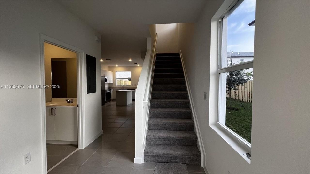 15583 Sw 277th Ter #15583 - Photo 2 of 27