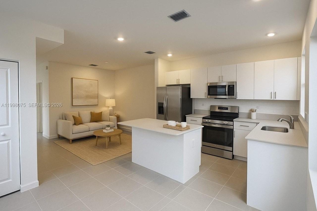 15583 Sw 277th Ter #15583 - Photo 5 of 27