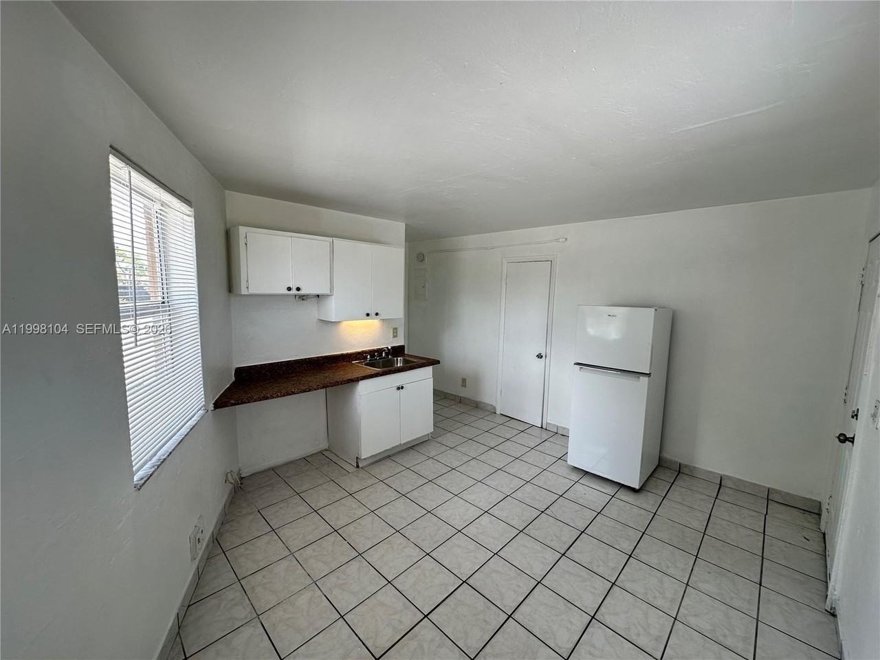 701 Nw 7th Ave #1