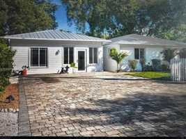 featured image of 4 Transylvania Ave #B