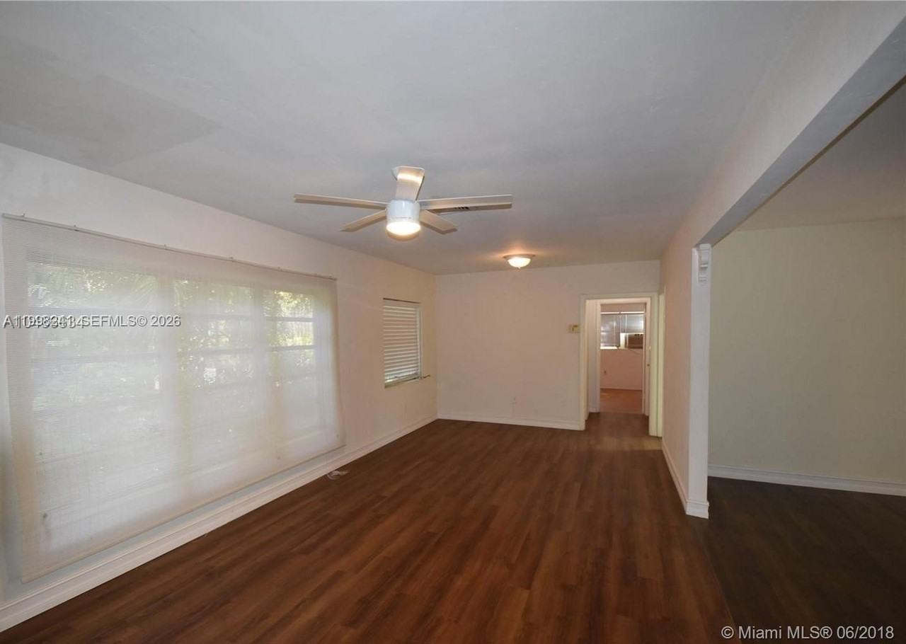 800 Andalusia Ave - Photo 5 of 21