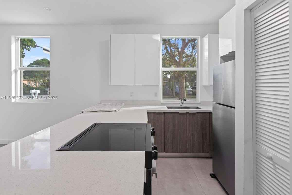 1935 Nw 71st St #B - Photo 5 of 26