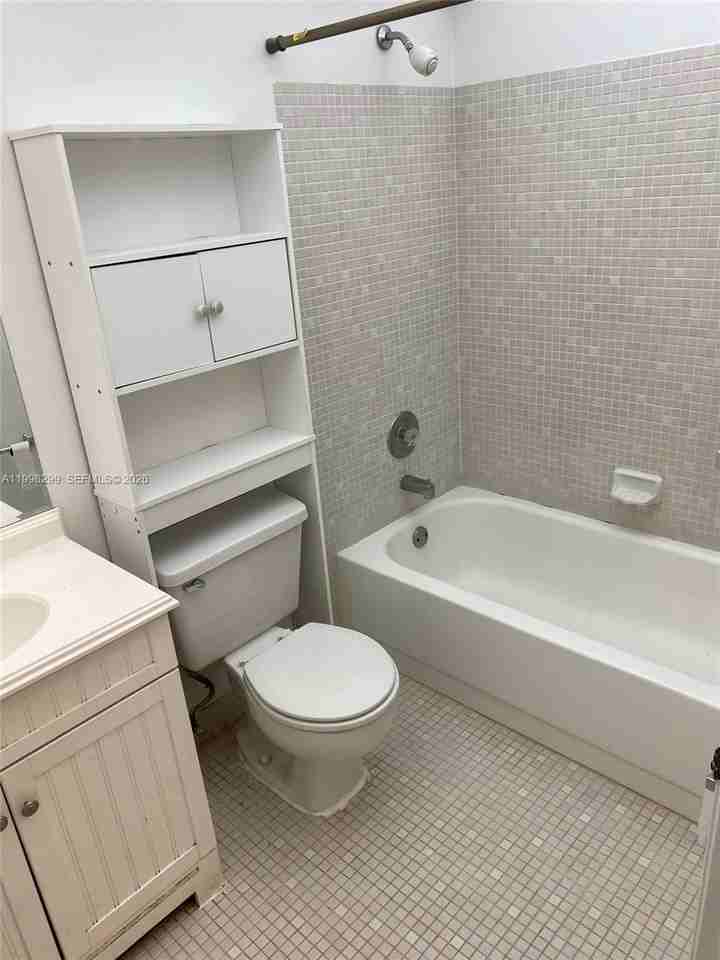 9608 W Mcnab Rd #103 - Photo 7 of 8