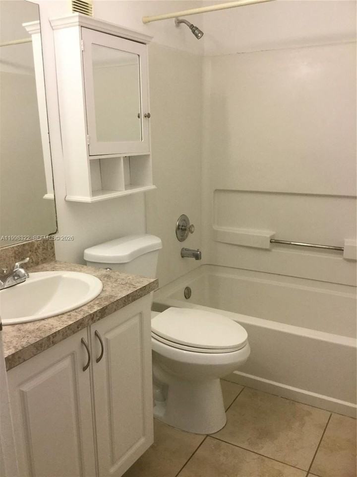 15241 Sw 80th St #307 - Photo 3 of 13