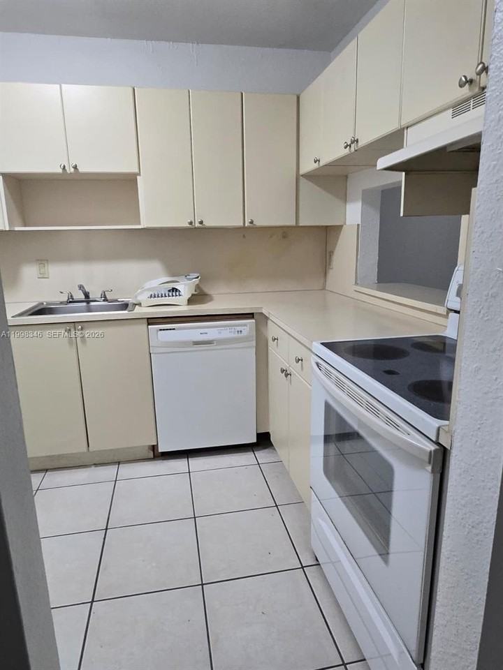 9972 Sw 88th St #1119 - Photo 5 of 9