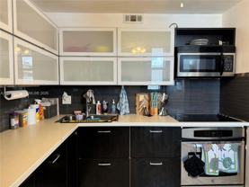 3660 Ne 166th St #812 - Photo 1 of 1