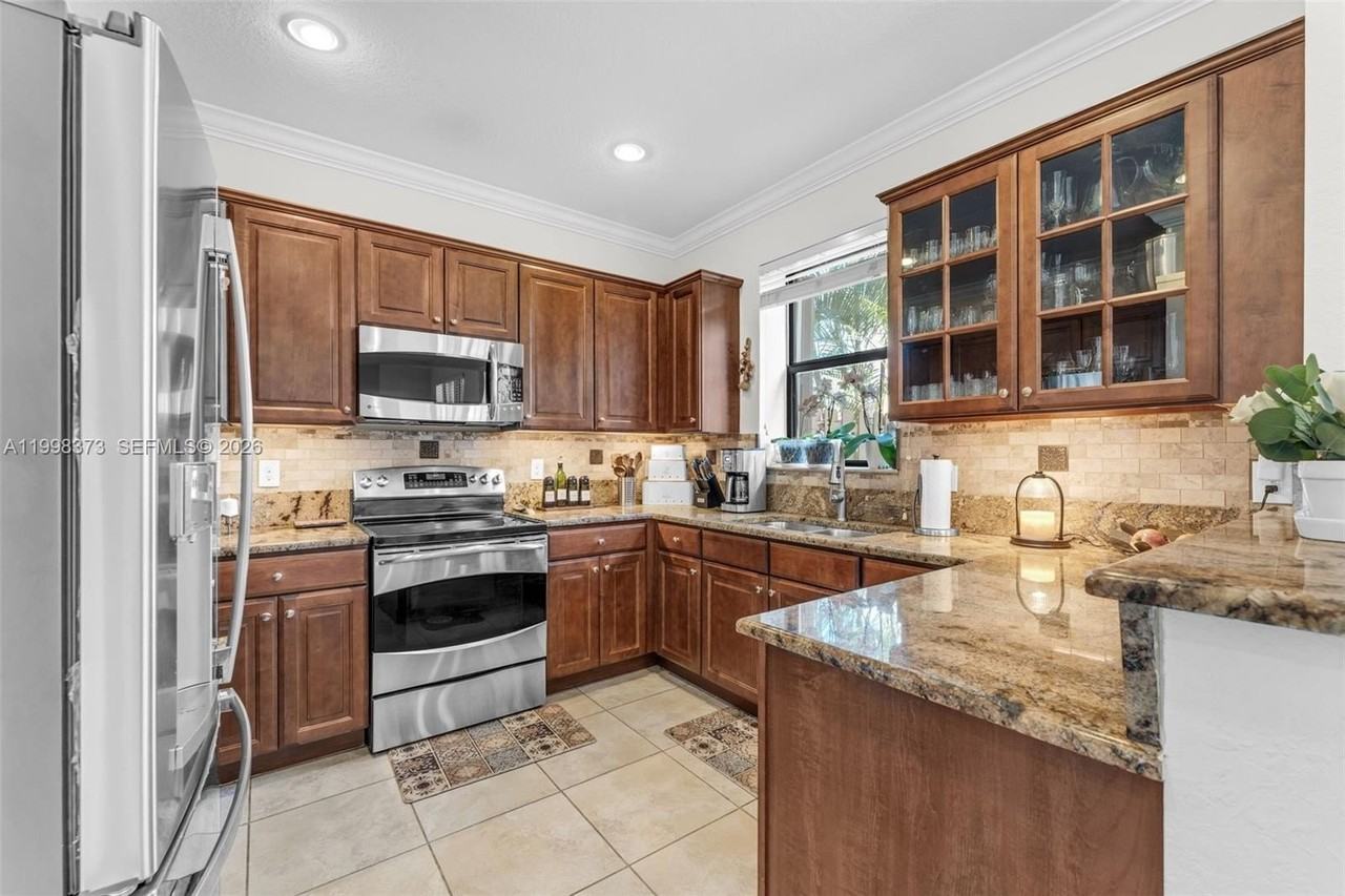 11307 Sw 238th St #NA - Photo 6 of 33