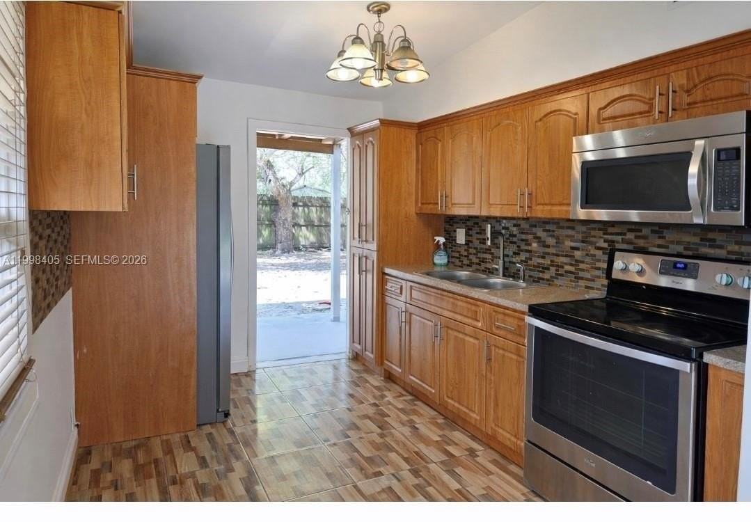 1831 Rutland St #0 - Photo 7 of 9
