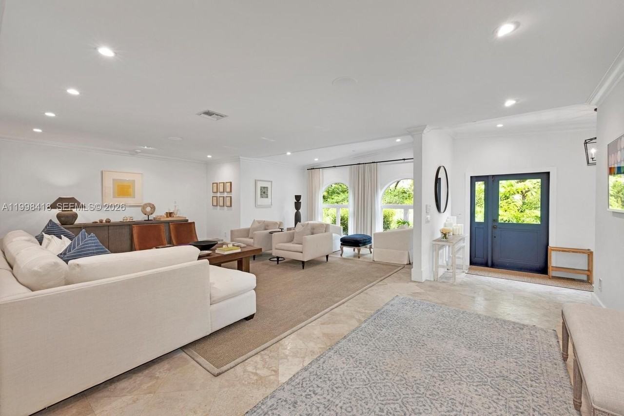 6140 Sw 90th St - Photo 6 of 45