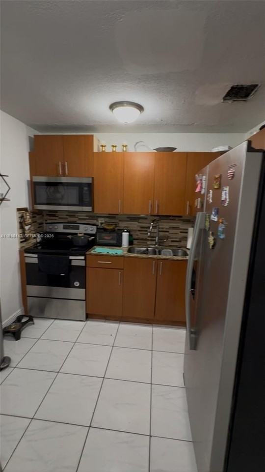 1857 Nw 113th Ter #1857 - Photo 3 of 11