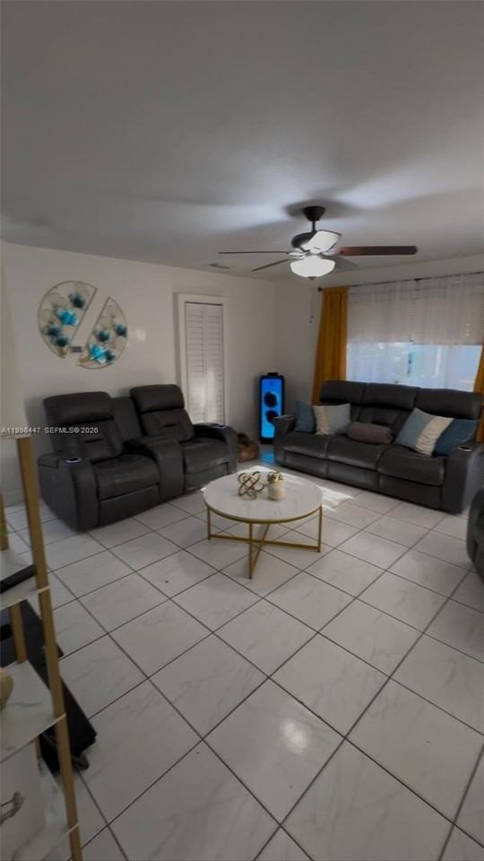 1857 Nw 113th Ter #1857 - Photo 4 of 11