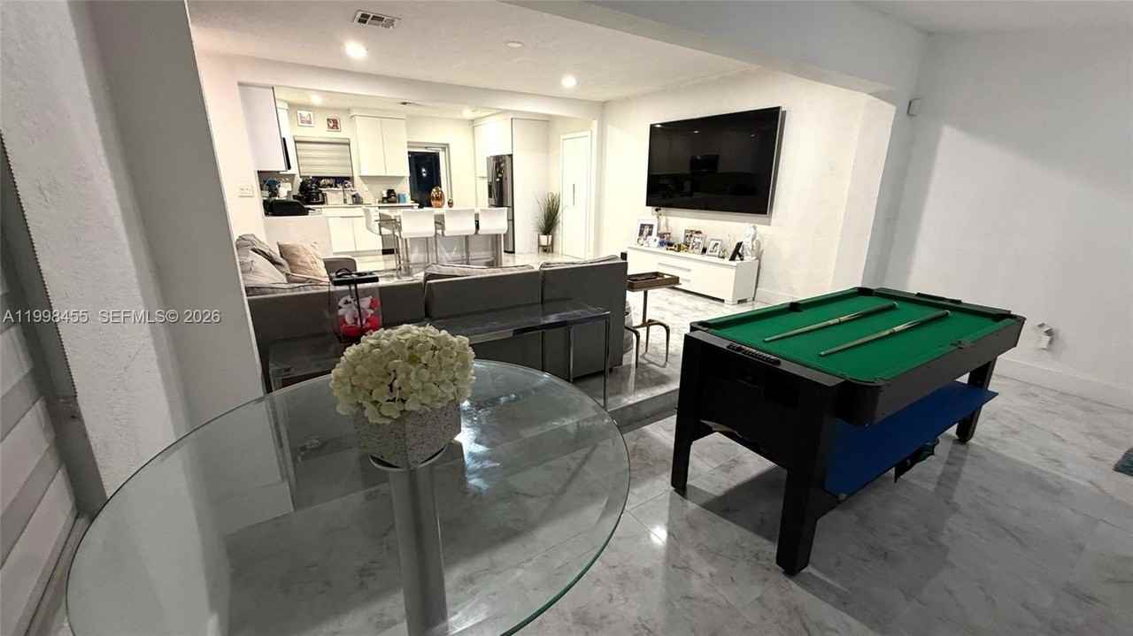 1555 Sw 21st Way #1555 - Photo 5 of 20