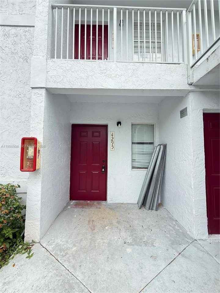 4295 Nw 114th Ter #4295 - Photo 2 of 15
