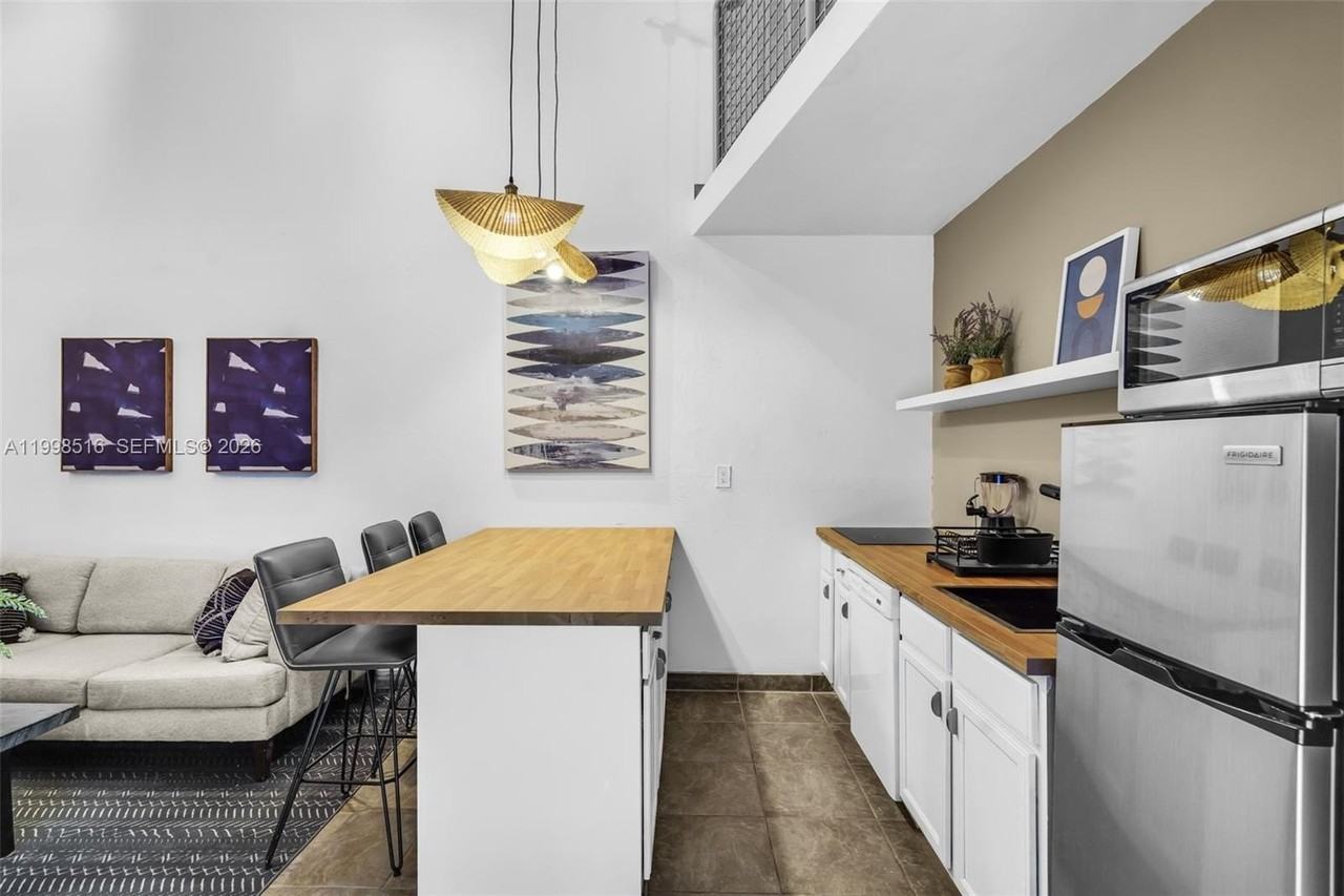 3225 Sw 58th Ave #BACK - Photo 3 of 30