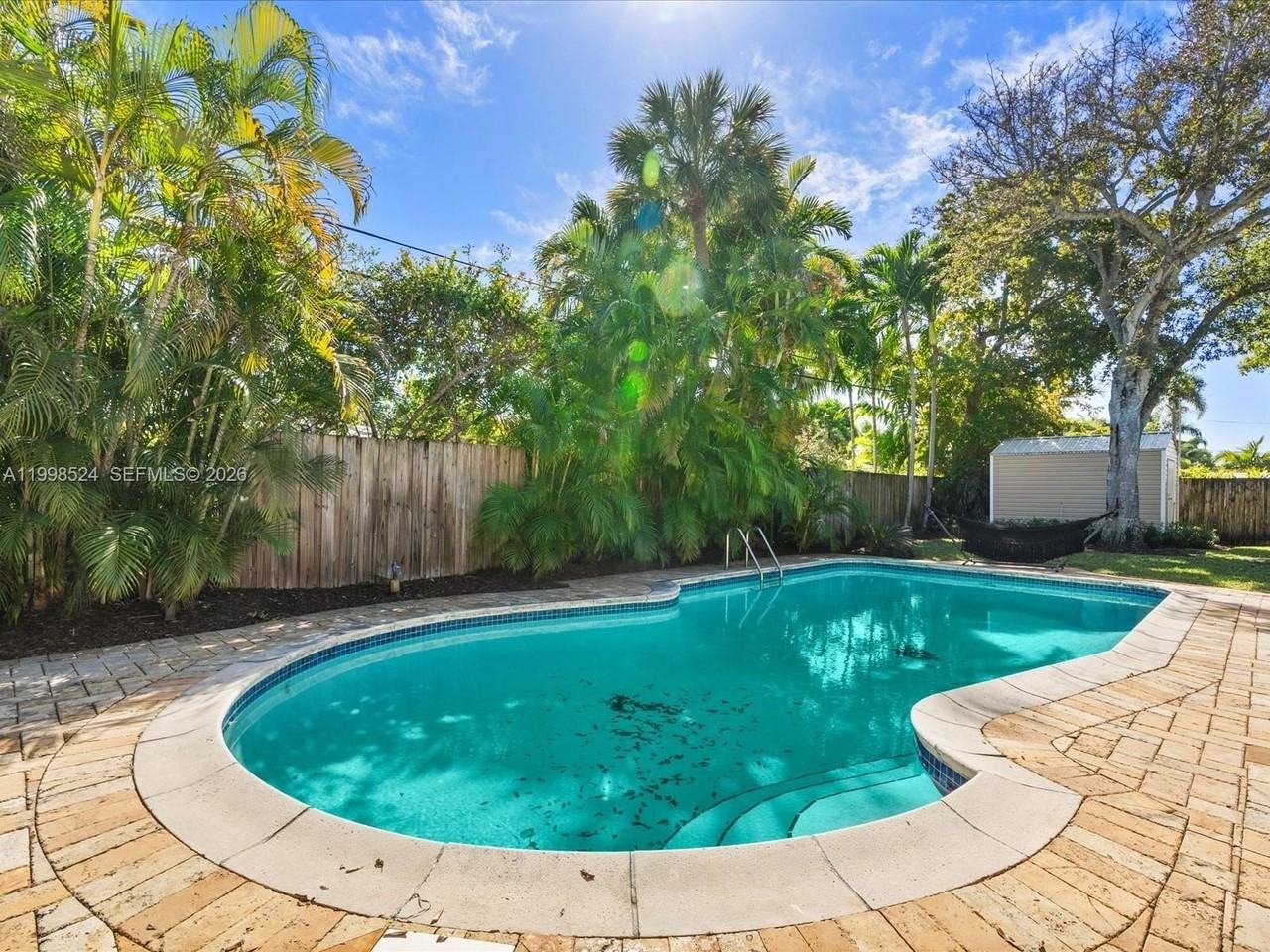 2648 Ne 26th Ave - Photo 2 of 50