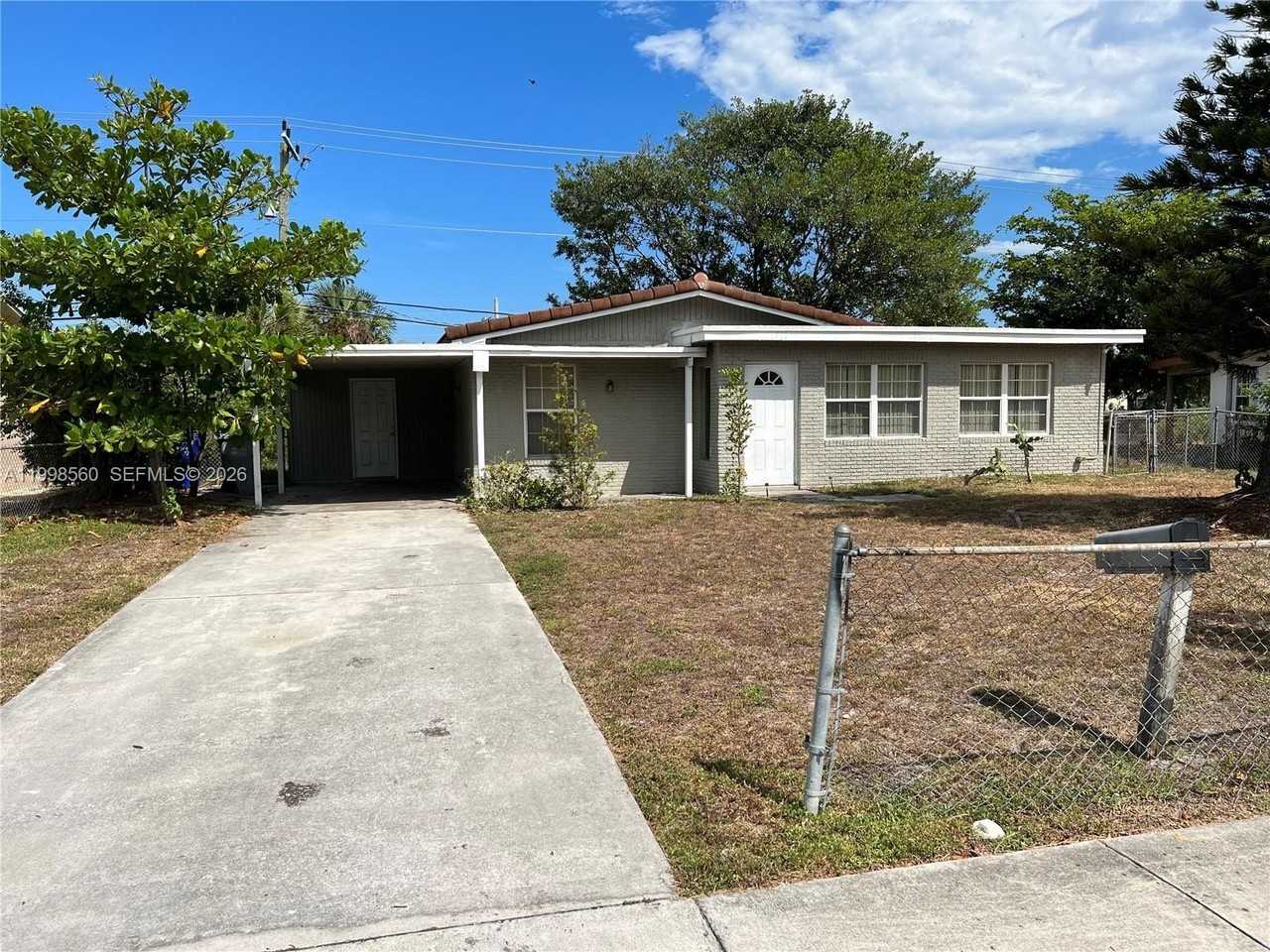 1710 Nw 5th Ave #1710 - Photo 7 of 17