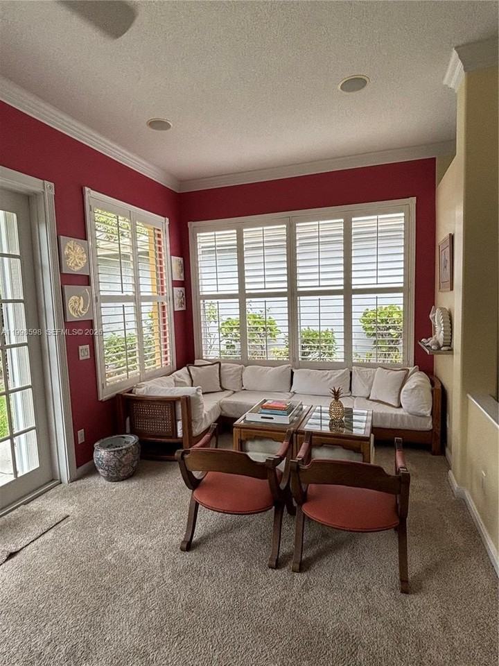 2871 Sw Brighton Way #0 - Photo 2 of 19