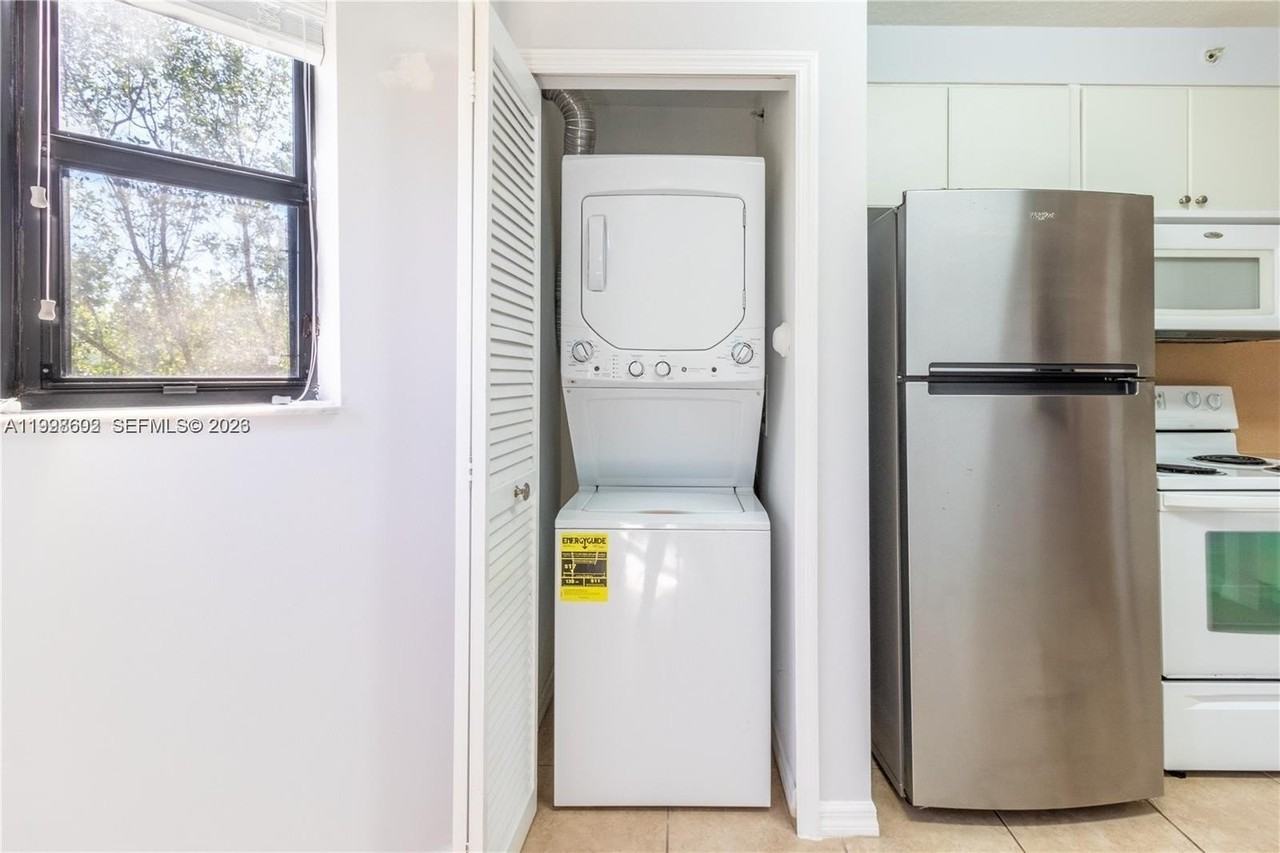 22801 Sw 88th Pl #204 - Photo 6 of 27